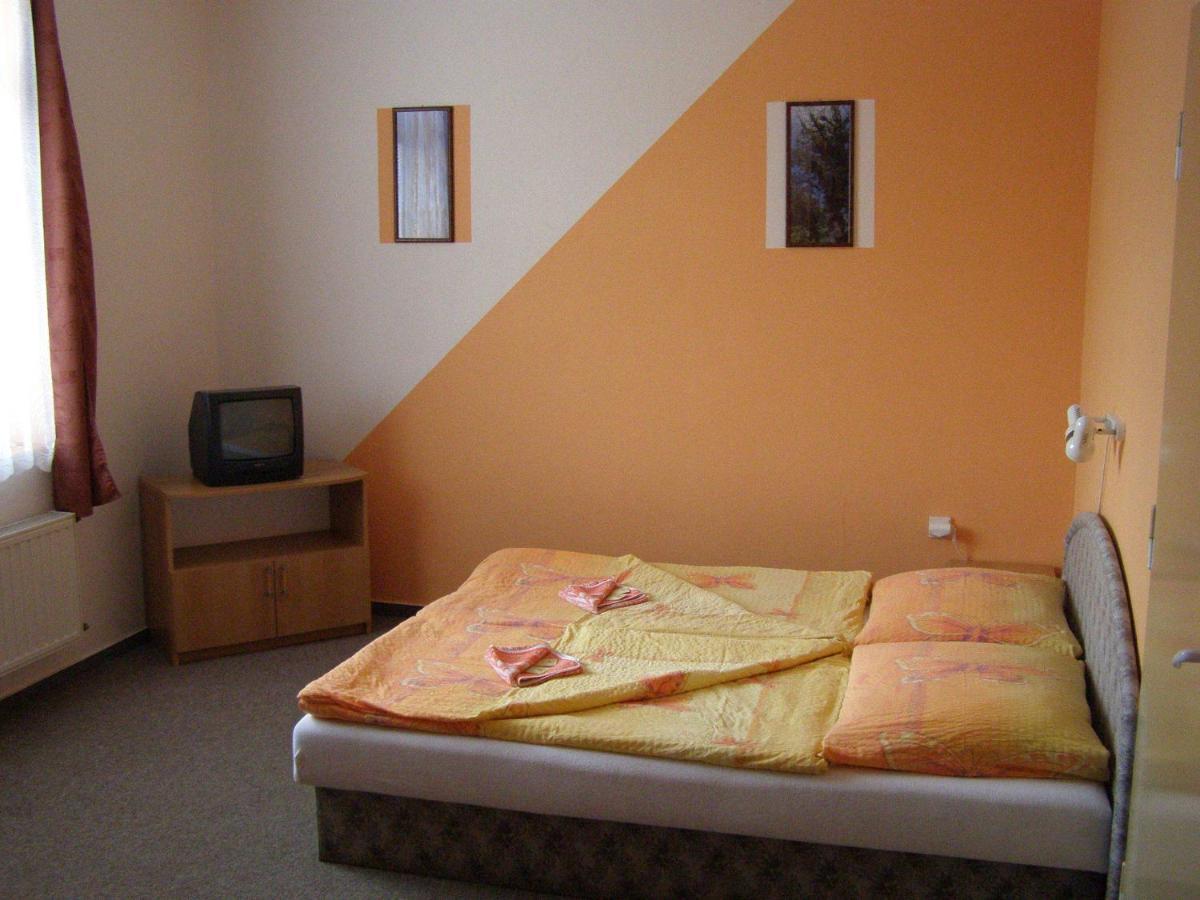 Hotel Morava Jevíčko Pokój zdjęcie