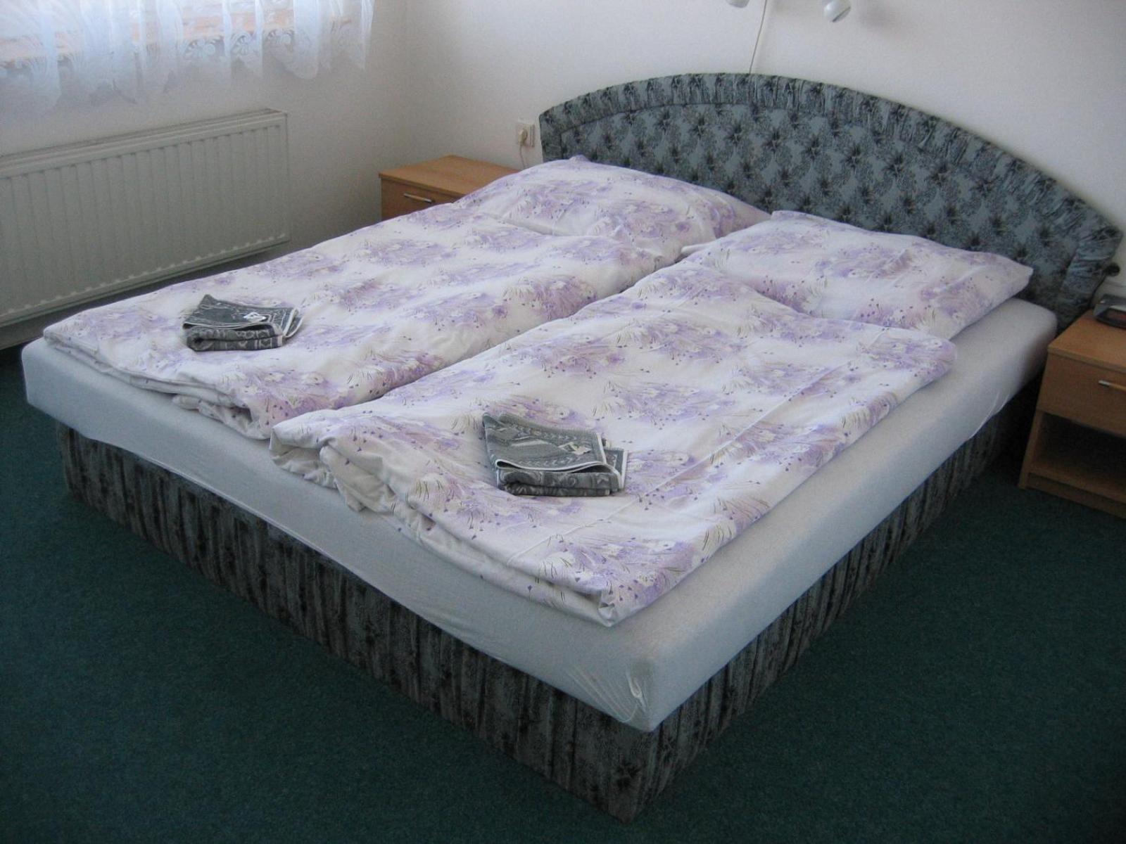 Hotel Morava Jevíčko Zewnętrze zdjęcie