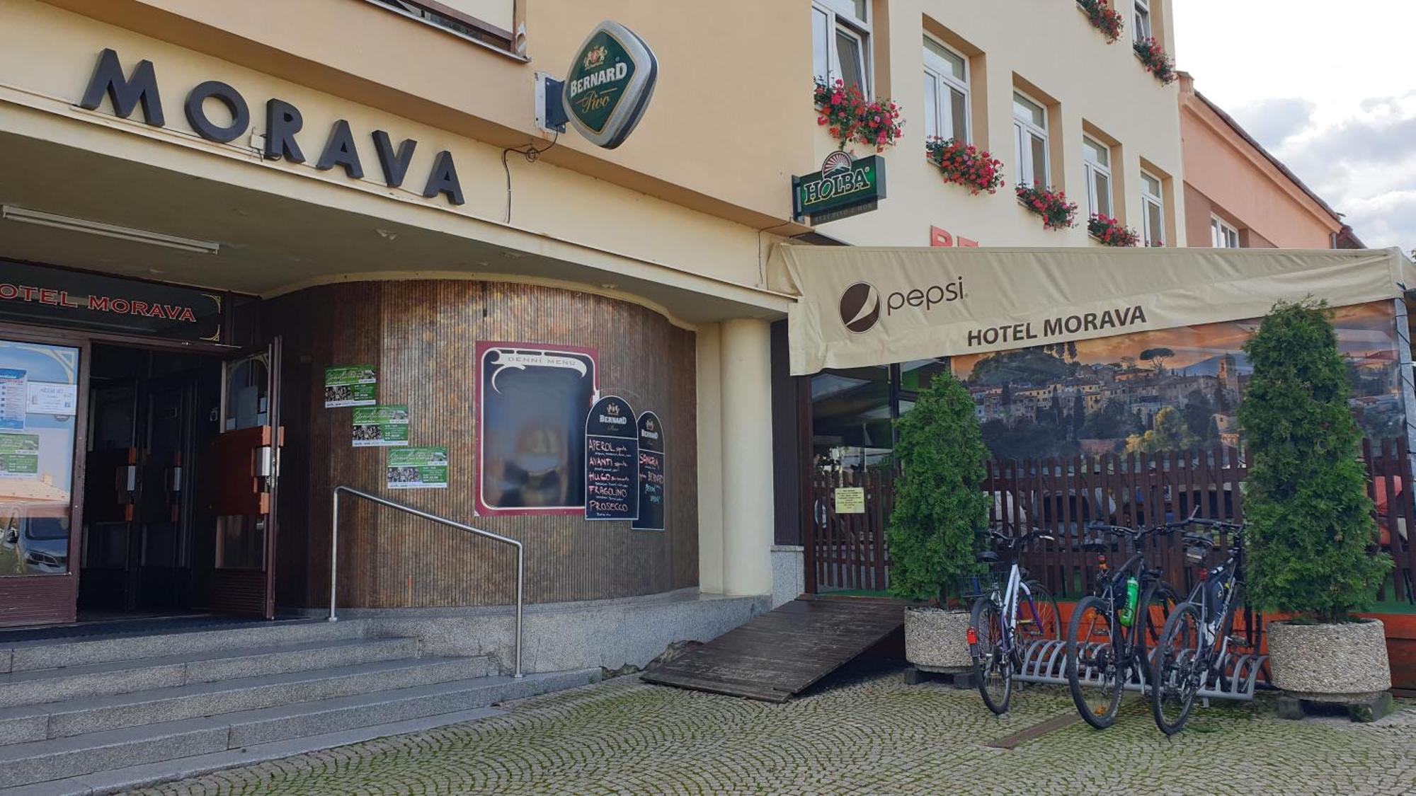 Hotel Morava Jevíčko Zewnętrze zdjęcie