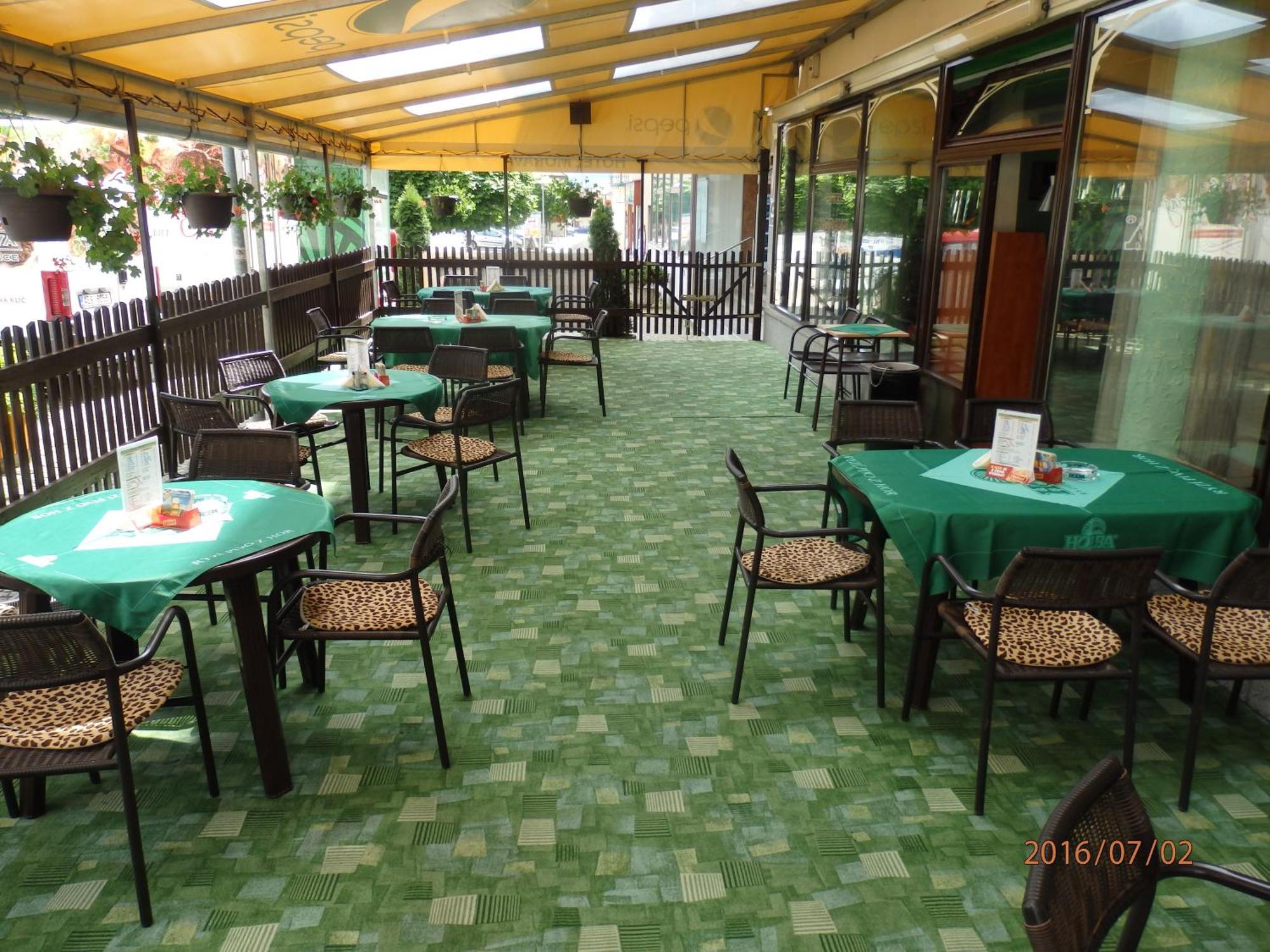 Hotel Morava Jevíčko Zewnętrze zdjęcie